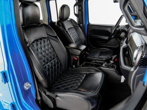 Used 2021 Jeep Wrangler Unlimited Rubicon 4xe w/ Cold Weather Group AWD/4WD image 33