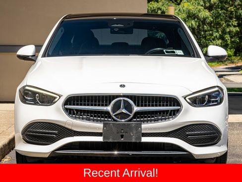 Used 2022 Mercedes-Benz C 300 4MATIC Sedan image 2