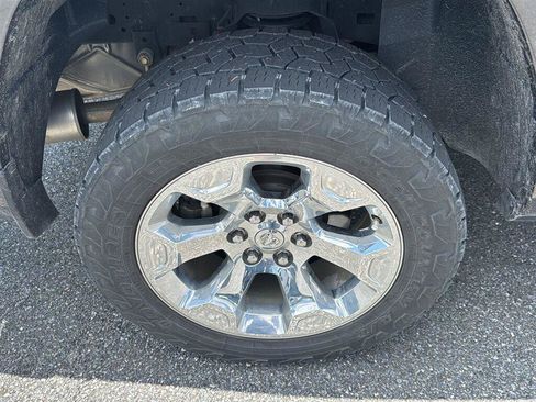 Used 2019 RAM 1500 Big Horn AWD/4WD image 12