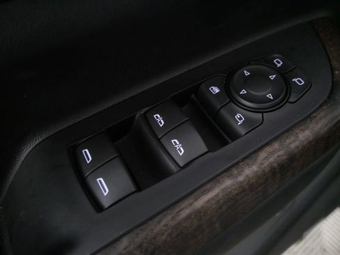 Used 2022 GMC Acadia Denali w/ Denali Ultimate Package image 14