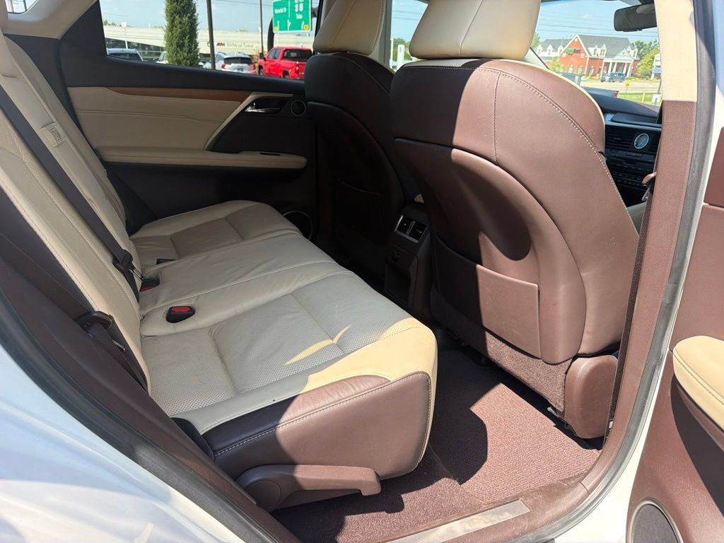 Used 2018 Lexus RX 350 AWD w/ Premium Package image 12