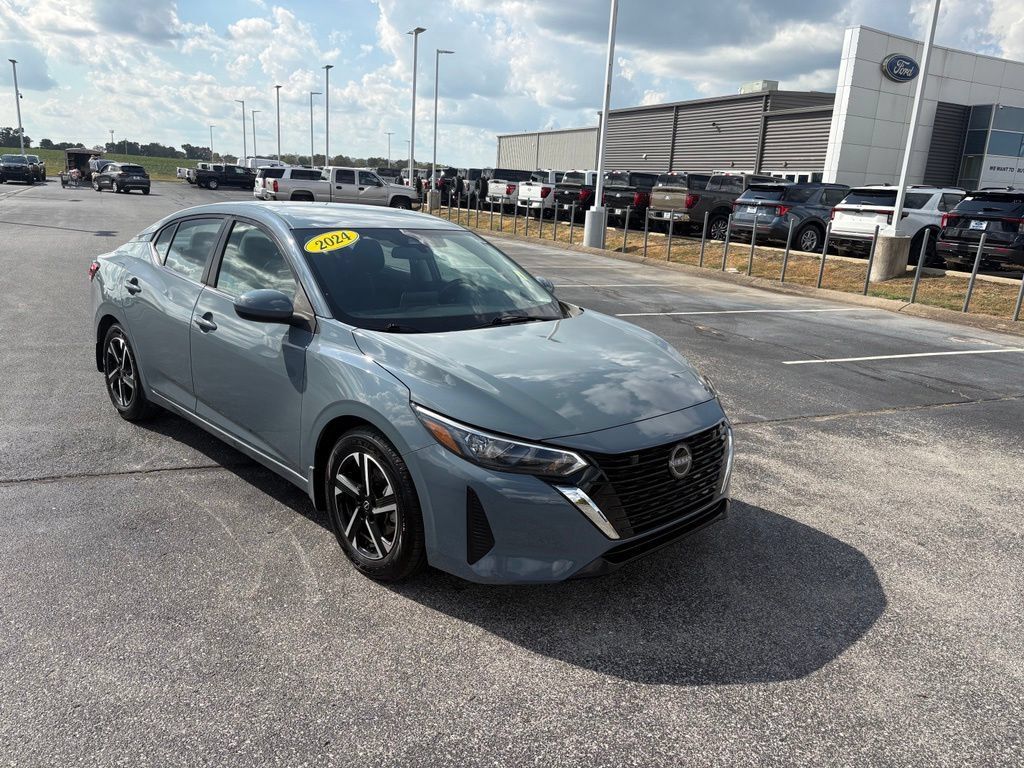 Used 2024 Nissan Sentra SV w/ Lighting Package FWD image 2