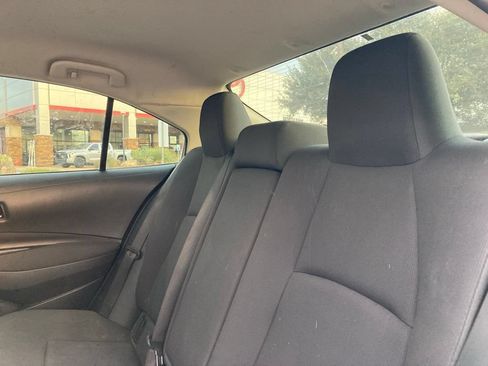 Used 2023 Toyota Corolla LE FWD image 9