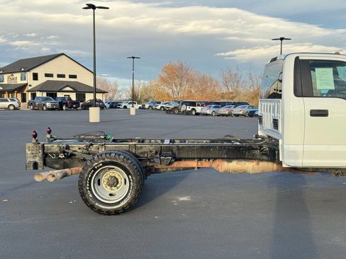 Used 2017 Ford F350 XL w/ Power Equipment Group image 5