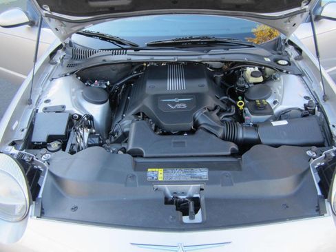 Used 2004 Ford Thunderbird Deluxe image 13