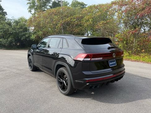 New 2026 Volkswagen Atlas Cross Sport SEL R-Line image 5