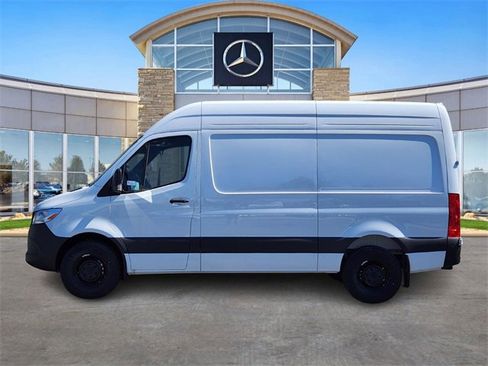 New 2025 Mercedes-Benz Sprinter 2500 image 2