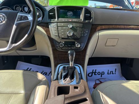 Used 2013 Buick Regal Premium image 25