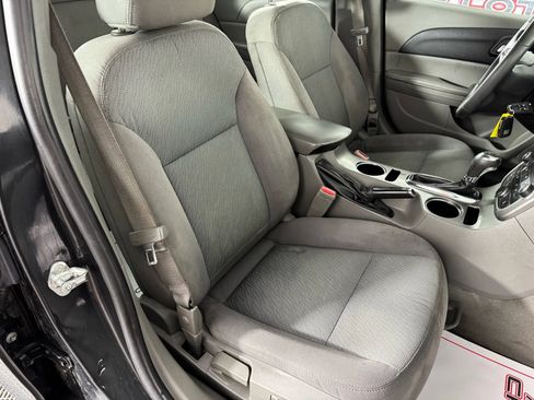Used 2015 Chevrolet Malibu LS image 32