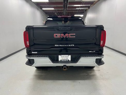 Certified 2022 GMC Sierra 1500 SLT w/ SLT Premium Package AWD/4WD image 5