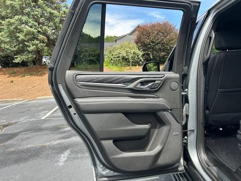 Used 2024 GMC Yukon Denali RWD image 63