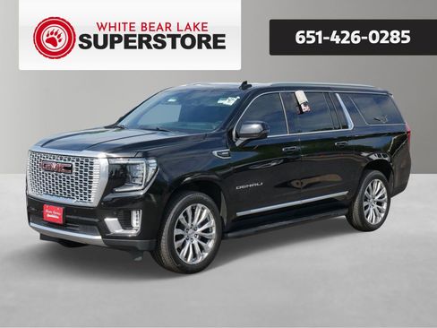 Used 2022 GMC Yukon XL Denali AWD/4WD image 1