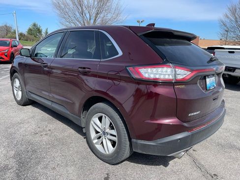 Used 2018 Ford Edge SEL w/ Equipment Group 201A image 4