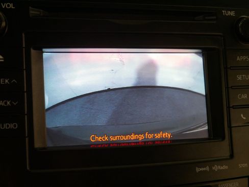 Used 2012 Toyota Prius V Five FWD image 33