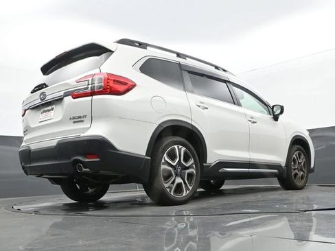 Used 2025 Subaru Ascent Limited w/ Popular Package #1 AWD/4WD image 11