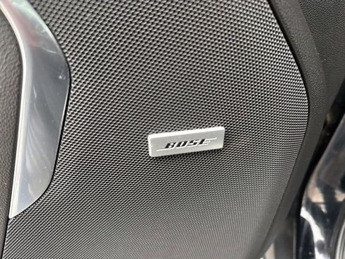 Used 2021 Chevrolet Tahoe Premier w/ Premium Package image 21