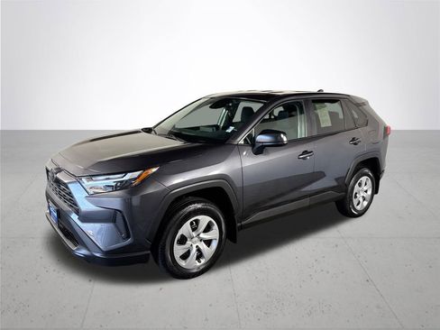 Used 2024 Toyota RAV4 LE image 2