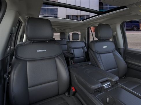 New 2026 Ford Expedition Max Platinum w/ Driver's Package AWD/4WD image 10