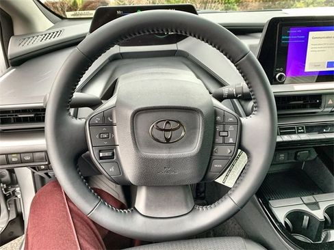 New 2026 Toyota Prius LE image 19