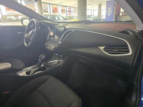 Used 2023 Chevrolet Malibu LT FWD image 13
