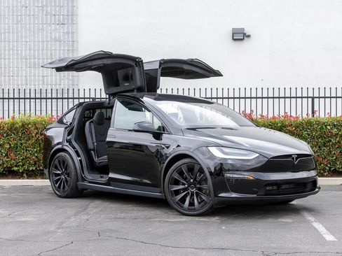 Used 2022 Tesla Model X AWD/4WD image 15