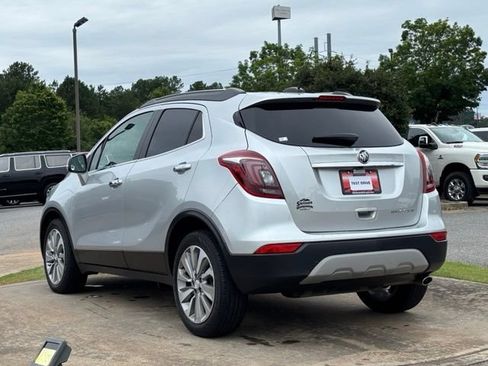 Used 2019 Buick Encore Preferred FWD image 4