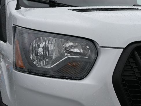 New 2026 Ford Transit 250 148 Medium Roof Extended AWD image 8