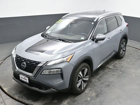 Used 2023 Nissan Rogue SL image 26