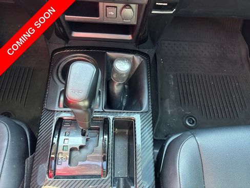 Used 2023 Toyota 4Runner TRD Off-Road Premium w/ Off Road Premium Plus Package AWD/4WD image 25