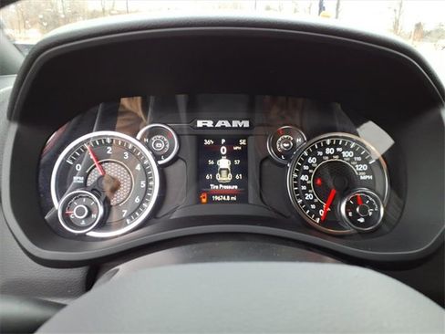 Used 2024 RAM 2500 Big Horn w/ Bed Utility Group image 16