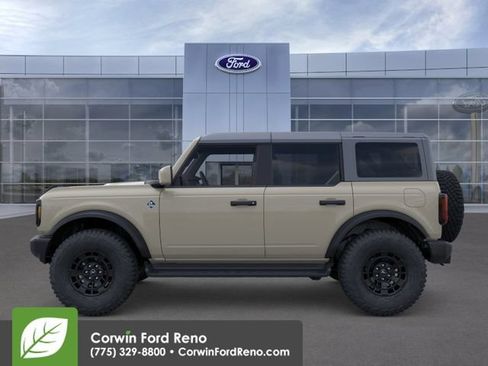 New 2026 Ford Bronco Outer Banks w/ Sasquatch Package AWD/4WD image 3