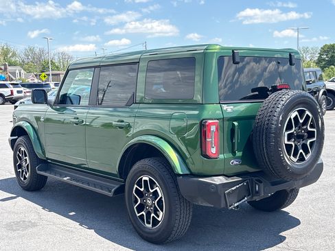 Used 2025 Ford Bronco Outer Banks AWD/4WD image 10