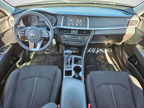 Used 2019 Kia Optima LX image 15