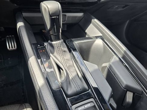 Used 2025 Honda Accord Sport image 18