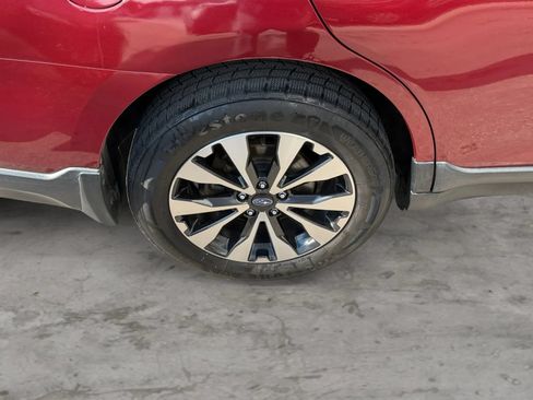 Used 2017 Subaru Outback 2.5i Limited AWD/4WD image 45