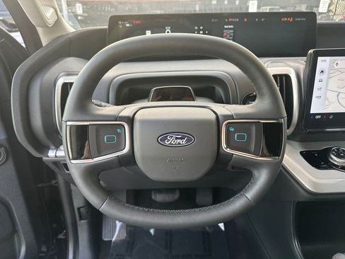 Certified 2025 Ford Expedition Max Active image 26