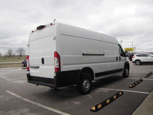 Used 2020 RAM ProMaster 3500 w/ Interior Convenience Group image 3