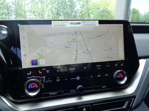 Used 2025 Lexus TX 500h AWD image 3