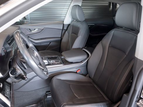 Used 2022 Audi Q8 Premium Plus w/ Premium Plus Package image 8