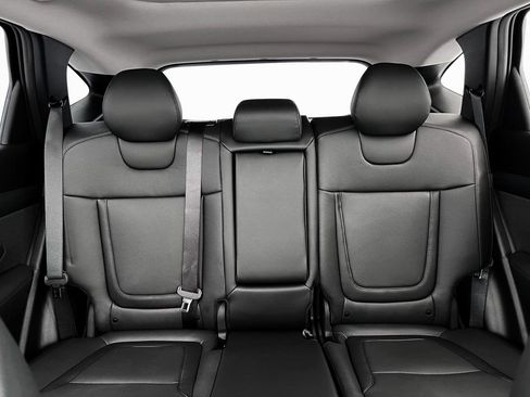 New 2026 Hyundai Tucson Limited image 17