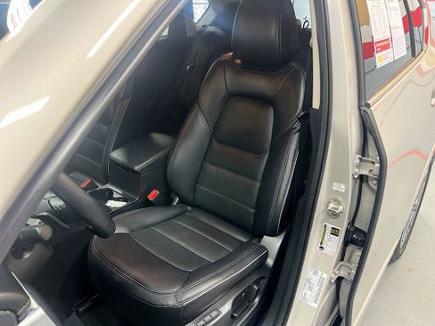 Used 2024 MAZDA CX-5 AWD 2.5 S w/ Premium Plus Pkg image 20