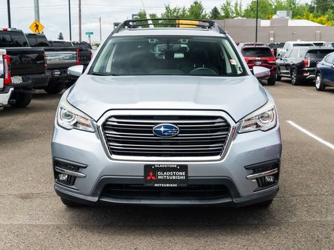 Used 2019 Subaru Ascent Limited w/ Popular Package #3 AWD/4WD image 3