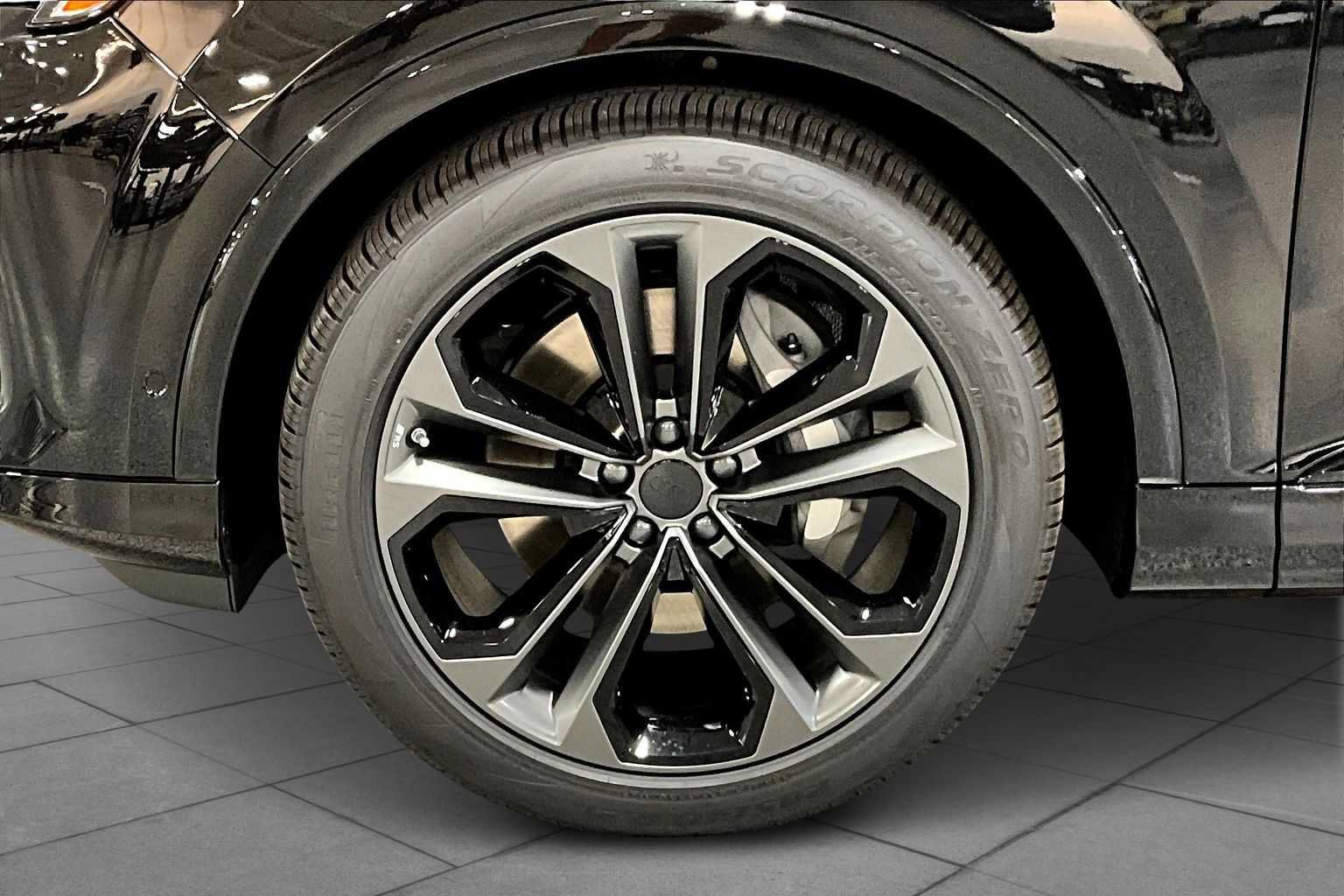 New 2026 Audi Q7 3.0T Premium Plus w/ Premium Plus Package AWD/4WD image 11