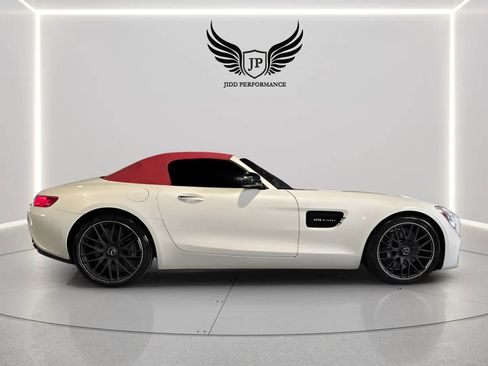 Used 2018 Mercedes-Benz AMG GT Roadster image 15