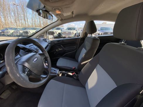 Used 2016 Ford Fiesta S image 22