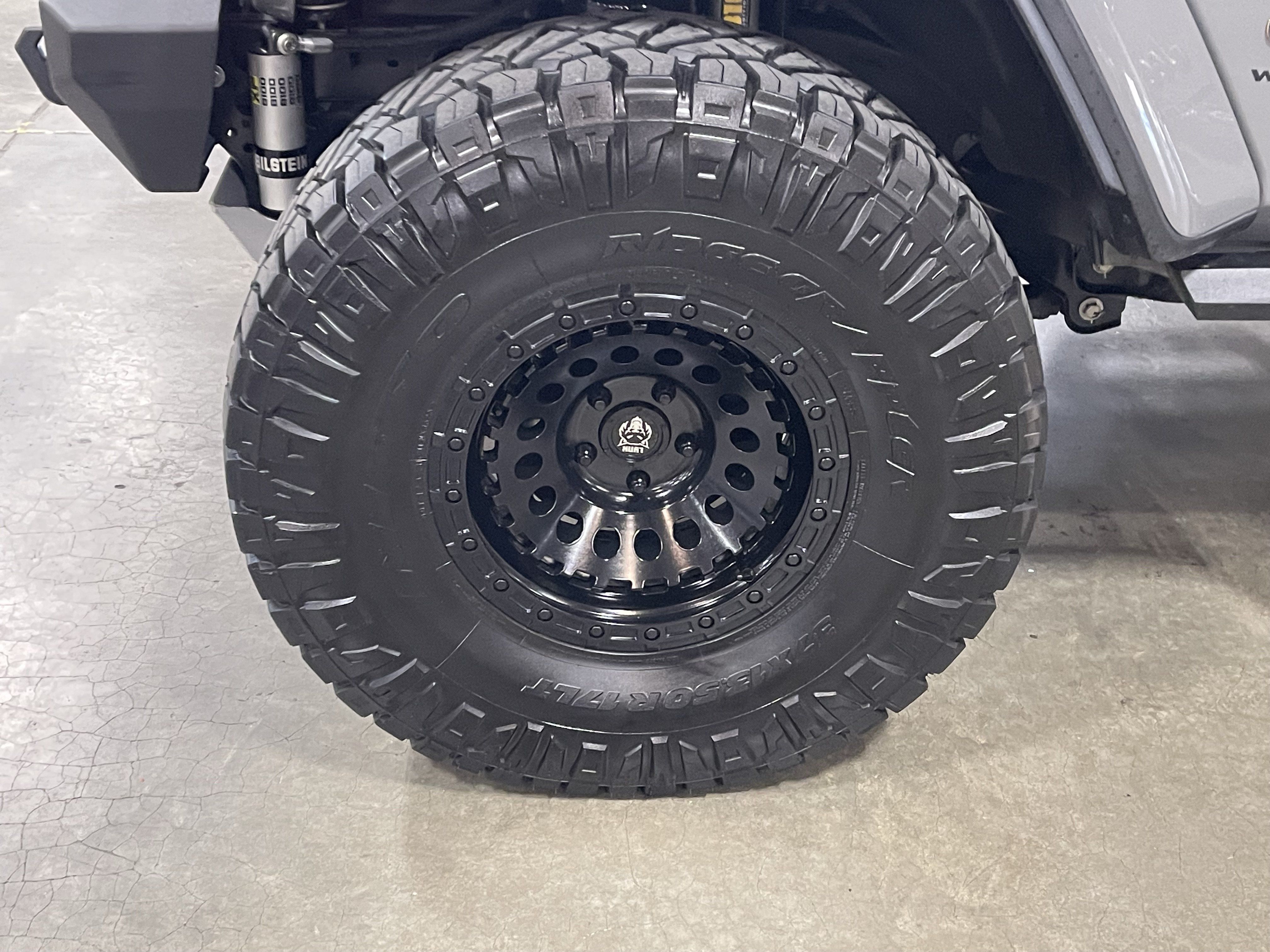 Used 2023 Jeep Wrangler Unlimited Rubicon 392 w/ Xtreme Recon 35" Tire Package AWD/4WD image 11