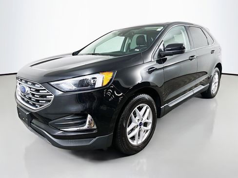 Used 2022 Ford Edge SEL image 3