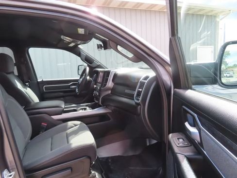 Used 2022 RAM 1500 Big Horn AWD/4WD image 24