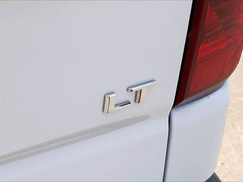 Used 2020 Chevrolet Silverado 1500 LT w/ Texas Edition AWD/4WD image 10