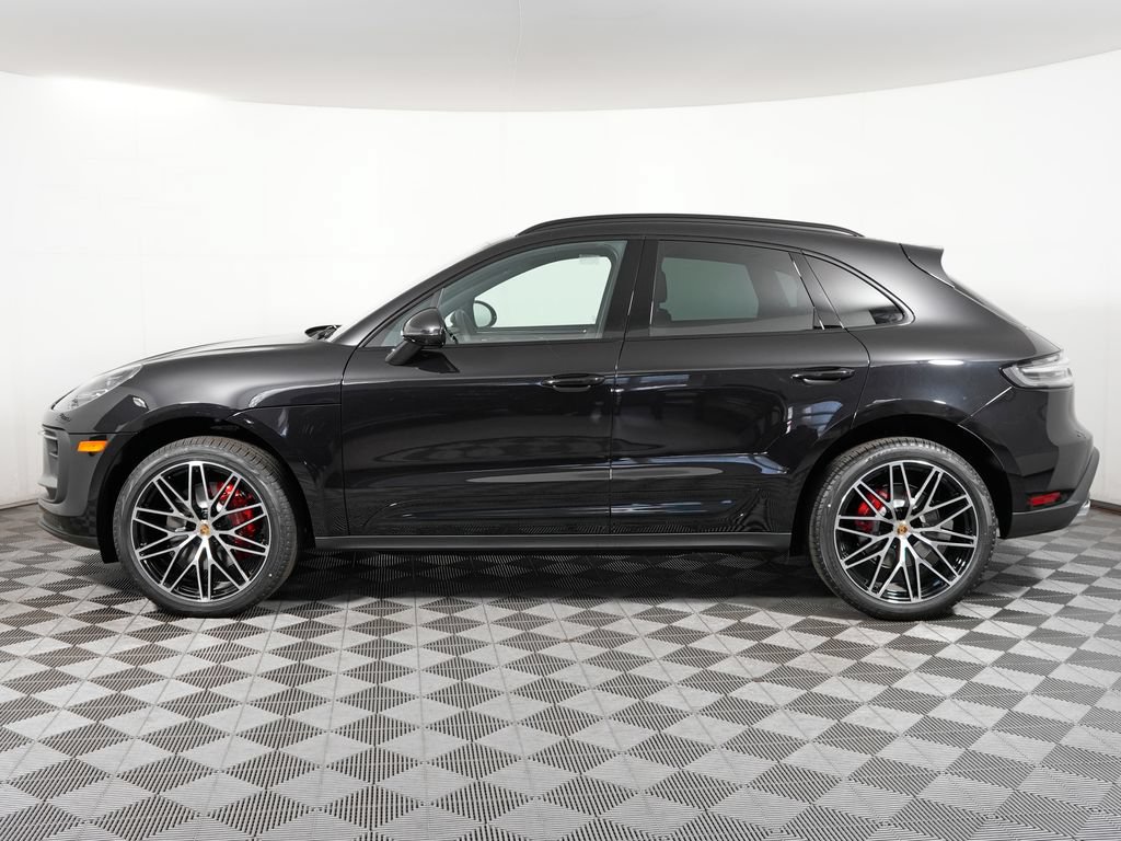 Used 2026 Porsche Macan S AWD/4WD image 2